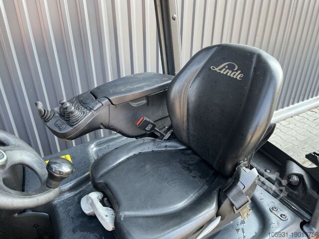 Električni viljuškar na 3 točka Linde E14-01