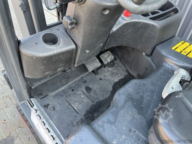 Električni viljuškar na 3 točka Linde E14-01