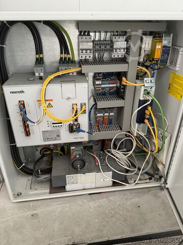 Industriell punktsveisecelle YASKAWA / NIMAK / RSP LASO Tech Systems