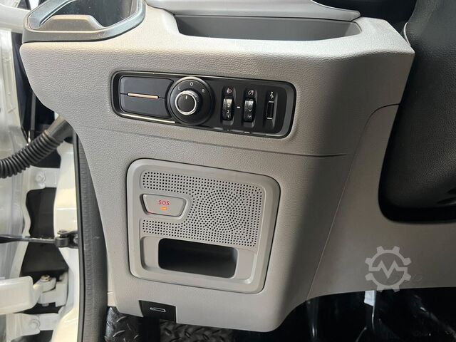 Furgoneta de caja alta MAXUS Deliver 9 TDCi L3H2 Luxury*Garantie*Hoch+Lang*