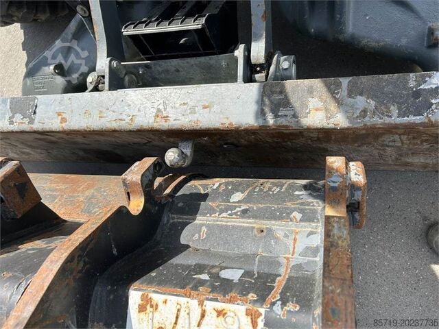 Gravemaskin på hjul Wacker Neuson EW100 (9020)
