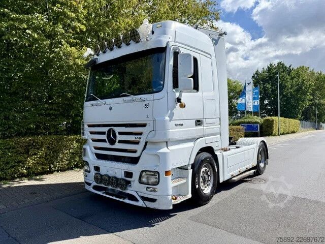Estándar-SZM Mercedes-Benz Actros 1858 V8/