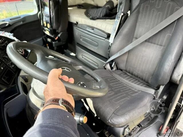 Estándar-SZM Mercedes-Benz Actros 1858 V8/