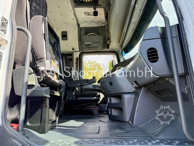 SZM סטנדרטי Mercedes-Benz Actros 1858 V8 / Megaspace / Retarder / Euro 3