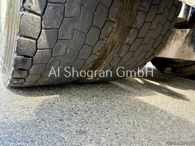 SZM סטנדרטי Mercedes-Benz Actros 1858 V8 / Megaspace / Retarder / Euro 3