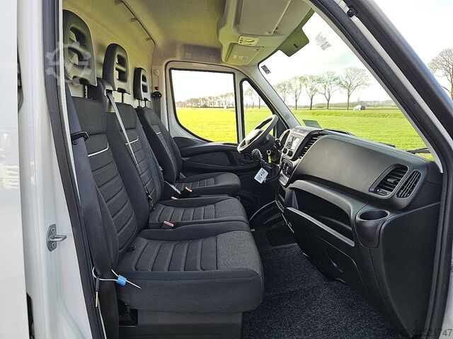 Hochdachkombi IVECO DAILY 35S16 L4H2 Maxi 156Pk Eur6