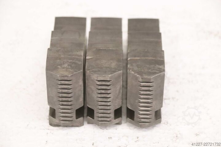  unbekannt Breite 28 mm