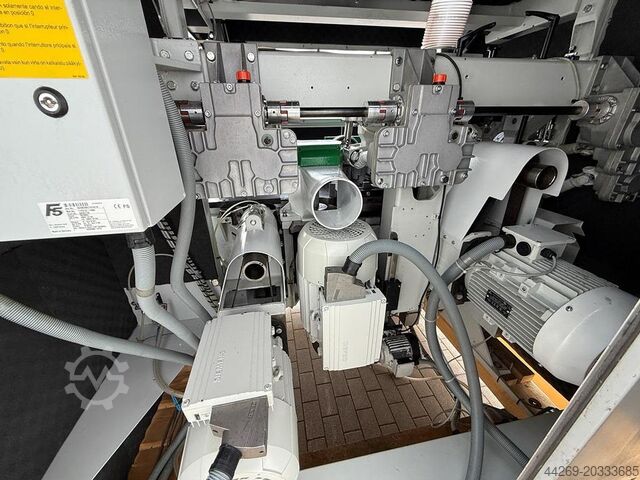 Heneka & Woll GmbH & Co.KG Heneka & Woll GmbH & Co.KG Heneka & Woll GmbH & Co.KG