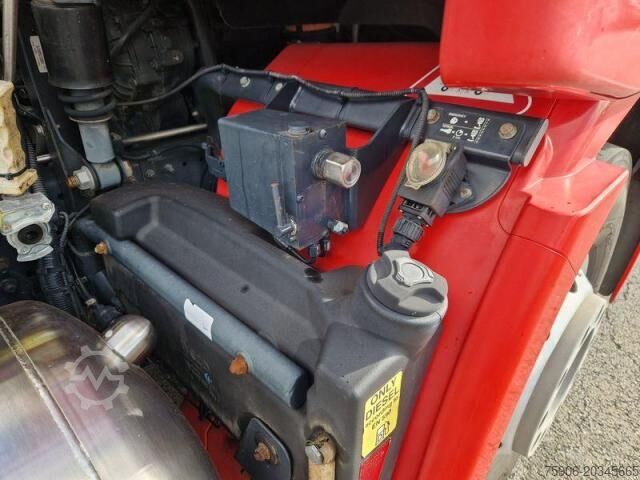 Camión de materiales peligrosos Iveco Stralis NP460