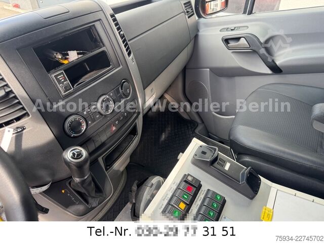 Samochód strażacki MERCEDES-BENZ Sprinter 516 CDI RTW Fahrtec Trage & Sessel