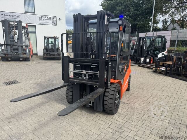 Carrello elevatore elettrico a 4 ruote Noblelift FE4P30G