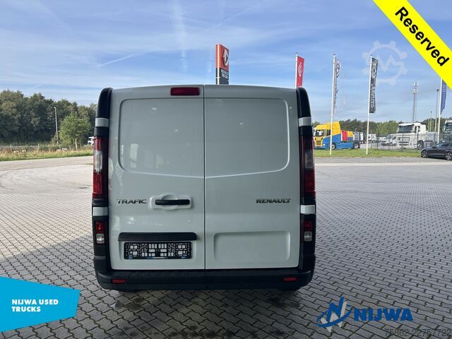 Panel kombi Renault Trafic 110 L2H1 Navigatie + Parkeersensoren