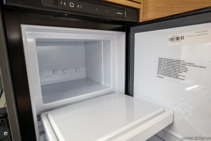 ADRIA MATRIX 670 SL - 60Y BÁN LINH HOẠT MỚI ADRIA MATRIX 670 SL - 60Y