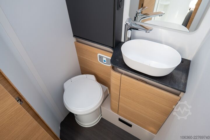 ADRIA MATRIX 670 SL - 60Y BÁN LINH HOẠT MỚI ADRIA MATRIX 670 SL - 60Y