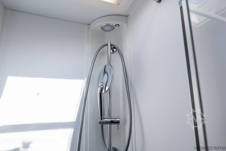 ADRIA MATRIX 670 SL - 60Y BÁN LINH HOẠT MỚI ADRIA MATRIX 670 SL - 60Y