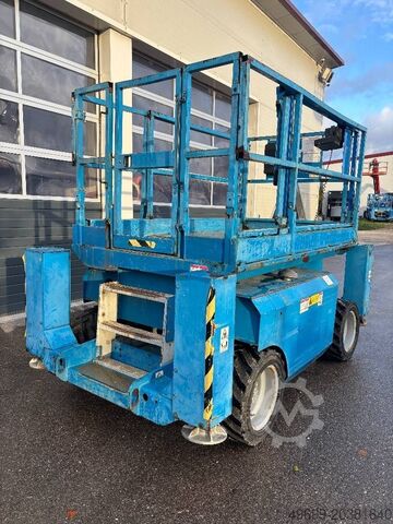 Scherenhebebühne Genie GS 2668 RT 10m Diesel Scherenarbeitsbühne
