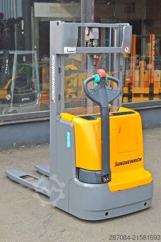 Manuālā krautuva Jungheinrich EJC 112