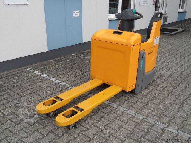 Manuell pallejekk Jungheinrich ERE 225 - feste Plattform - 2025 - wenig Stunden