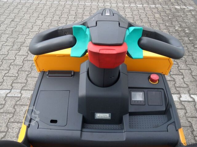 Manuell pallejekk Jungheinrich ERE 225 - feste Plattform - 2025 - wenig Stunden