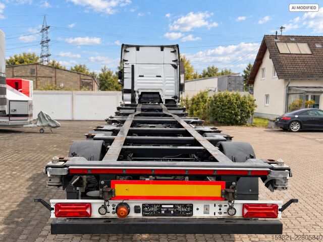 Semiremorcă cu caroserie interschimbabilă Goebel Containerchassis 10|20|30|40 Lenkachse