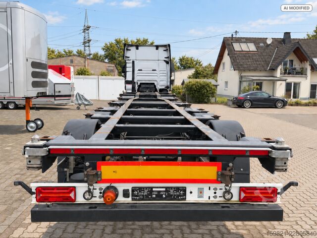 Semiremorcă cu caroserie interschimbabilă Goebel Containerchassis 10|20|30|40 Lenkachse