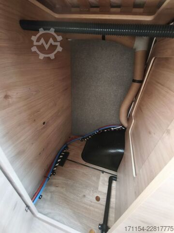 Teilintegriertes Wohnmobil DETHLEFFS Just Go! T 6815 EB Hubbett,Automatik,5 Personen