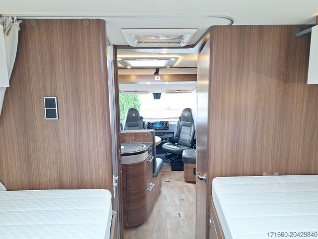 Integreeritud matkaauto HYMER/ERIBA B-Klasse MC I 680