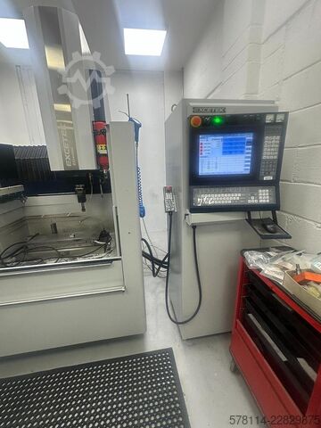 Máquina de electroerosión por penetración Excetek ED400C