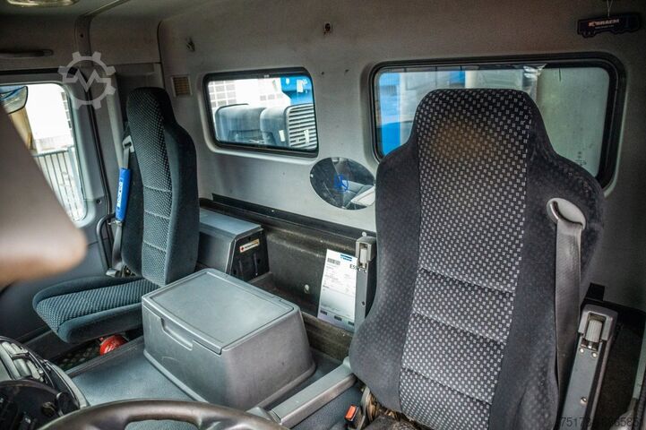 Kamion hale MERCEDES ACTROS 3241 K-MP3-8X4