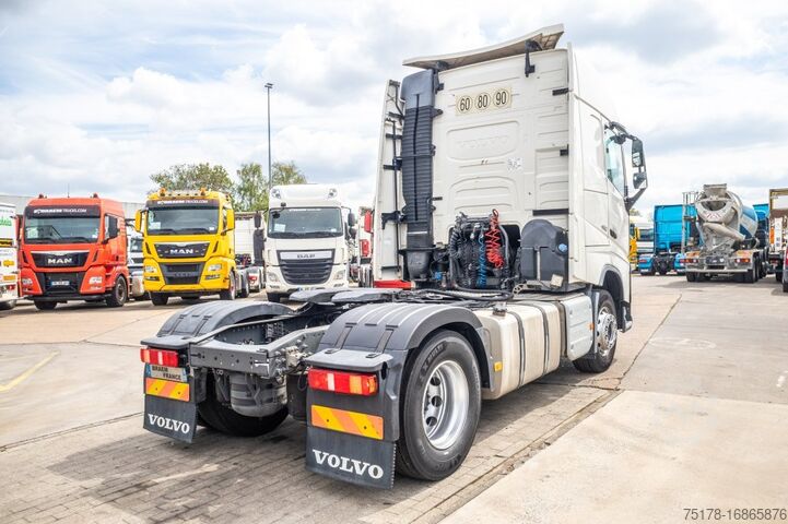 Standard tractor VOLVO FH460+E6+Kiphydr.