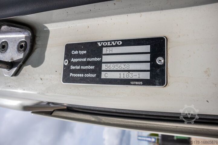 Standard tractor VOLVO FH460+E6+Kiphydr.