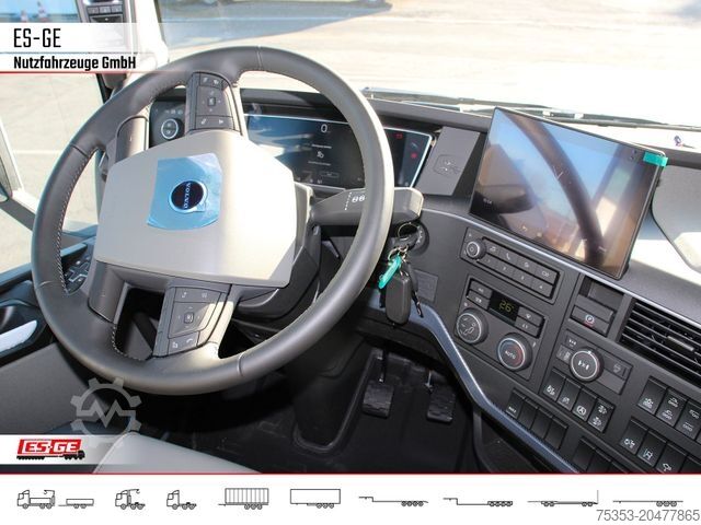 Heavy-duty truck VOLVO FH 551 8x4 Tridem VLA (Luftfederung)