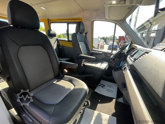 Minibus VOLKSWAGEN CRAFTER 2.0TDI 8 SITZER TEMP. KLIMA AHK 1.HAND