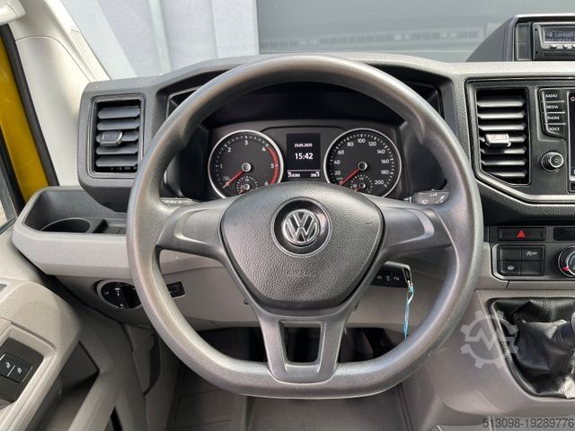 Minibus VOLKSWAGEN CRAFTER 2.0TDI 8 SITZER TEMP. KLIMA AHK 1.HAND