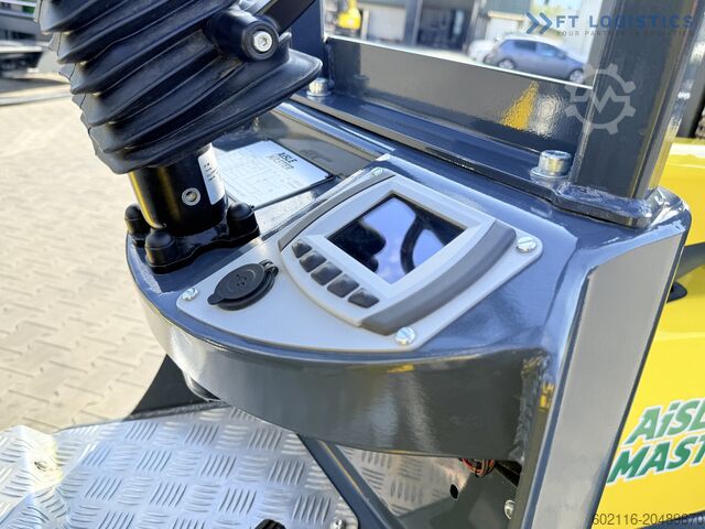 Stivuitor cu culoar îngust Combilift AISLE MASTER TRIPLEX 8500 FREE LIFT TOP1