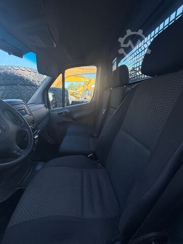  Mercedes-Benz Sprinter 313