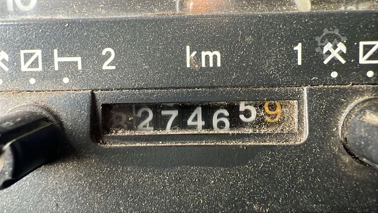 Standard-SZM Scania 114 - 380 (FOR PARTS / ENGINE GEARBOX RUNNING /...