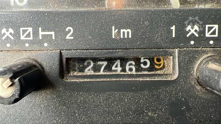 Standard-SZM Scania 114 - 380 (FOR PARTS / ENGINE GEARBOX RUNNING /...