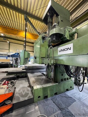 เครื่องคว้านโต๊ะ CNC UNION BFT 130 NC