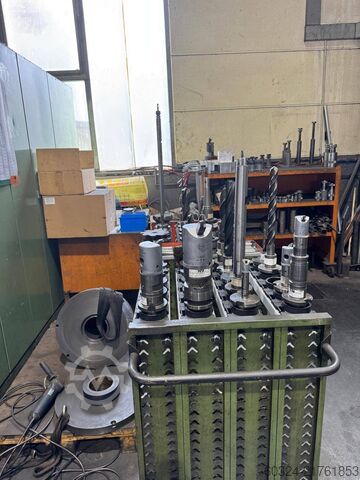 เครื่องคว้านโต๊ะ CNC UNION BFT 130 NC