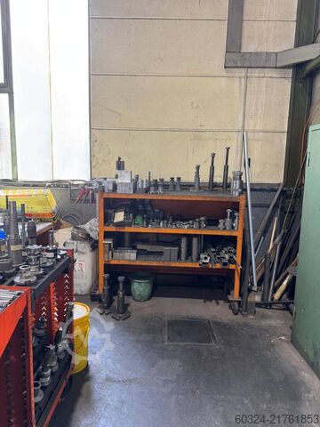 เครื่องคว้านโต๊ะ CNC UNION BFT 130 NC