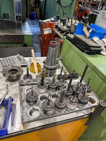 เครื่องคว้านโต๊ะ CNC UNION BFT 130 NC