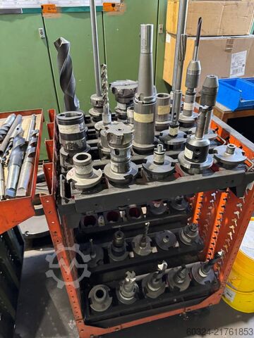 เครื่องคว้านโต๊ะ CNC UNION BFT 130 NC