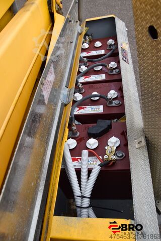 במת הרמה נגררת + ממונעת עצמאית Ommelift 1830 EBZX Aanhangerhoogwerker