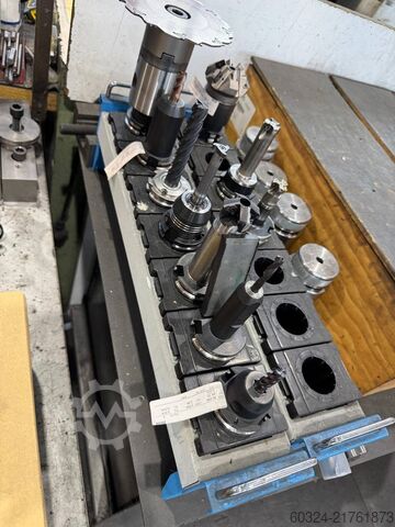 Centru de prelucrare CNC HEDELIUS CB 70 - 3200