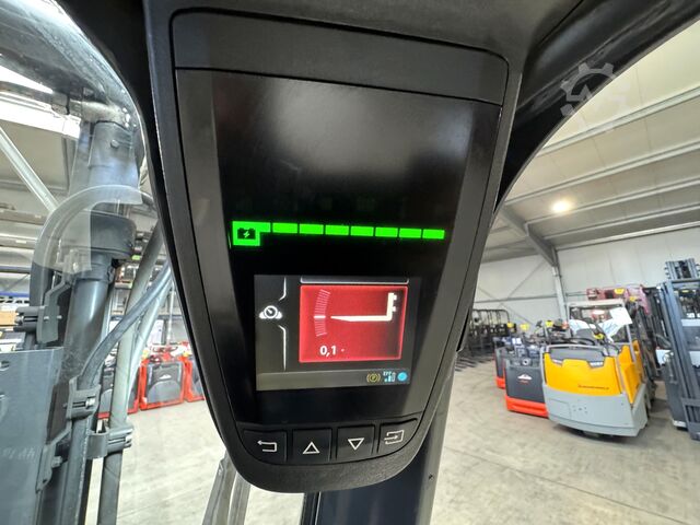21/2021 szerviz + UVV 10/2027 14 594 üzemóra Linde E16L
