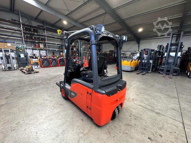 21/2021 szerviz + UVV 10/2027 14 594 üzemóra Linde E16L