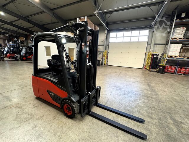 21/2021 szerviz + UVV 10/2027 14 594 üzemóra Linde E16L