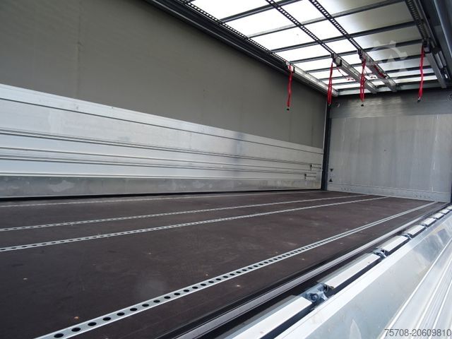 Camión de bebidas MAN 26.320 TGM*7,3m Schwenkwand*2,5to LBW*NLA*Kamera