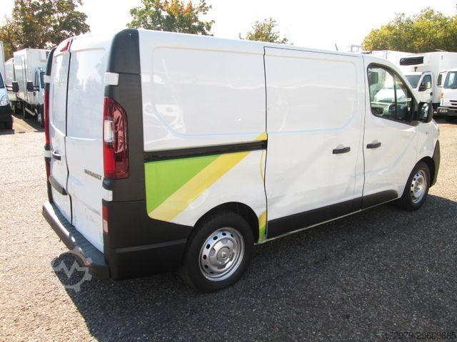 شاحنة بدن معزول مبرد RENAULT Trafic 1.6 *Carrier Kühlwagen*Euro6*